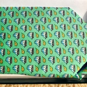 Vineyard vines turquoise silk sailboat tie